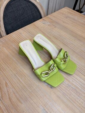 Glamorous Chartreuse Chain-Detail Quilted Mule Heels